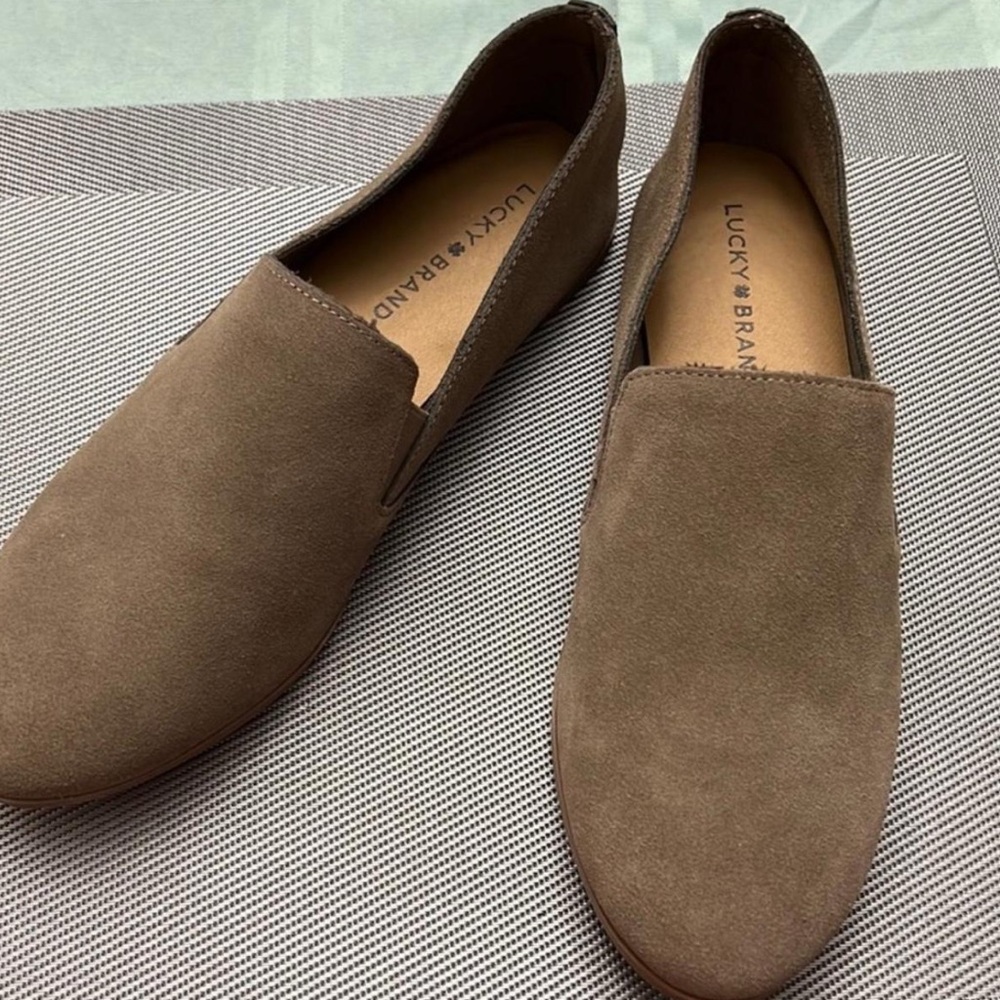 Lucky Brand Brown Suede Loafers Women’s Size 6.5